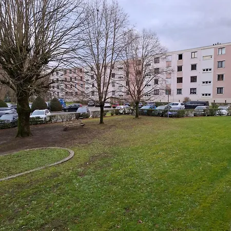 Quarto em Acomodações Particulares Location Lits A L Unite Pour Voyageurs