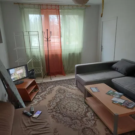 Quarto em Acomodações Particulares Location Lits A L Unite Pour Voyageurs *